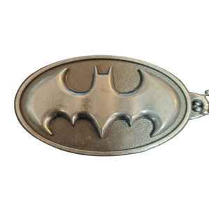 Metal batman logo TM & @DC Comics. (S13) M.I.I. pendant